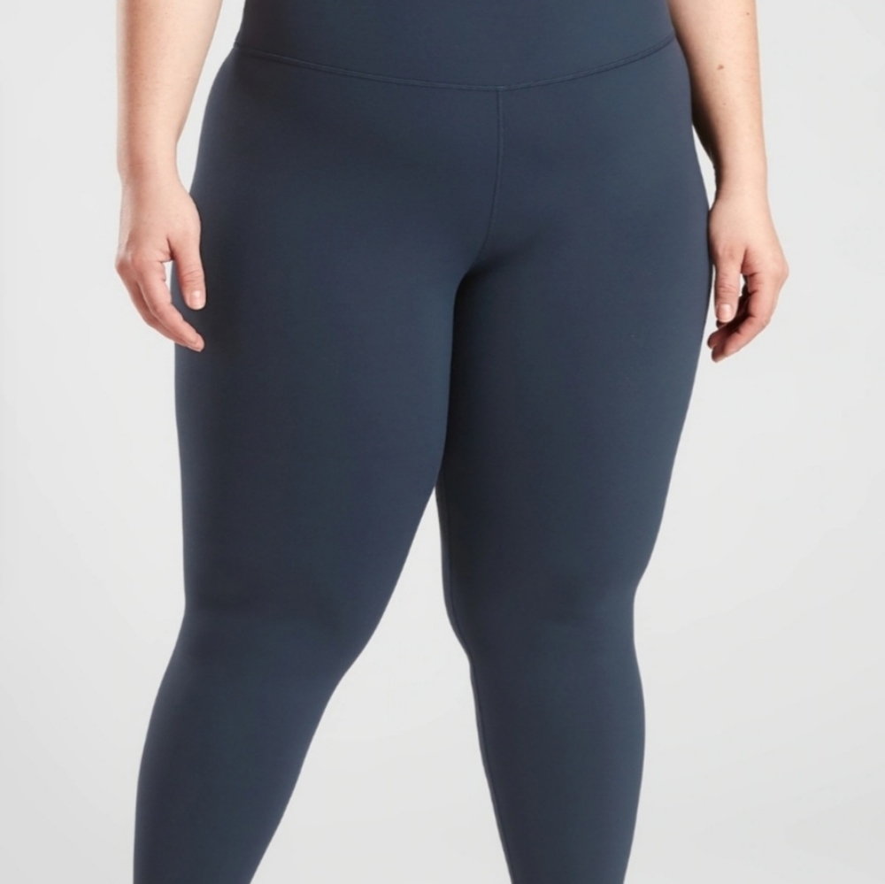 Athleta 7/8 elation tight